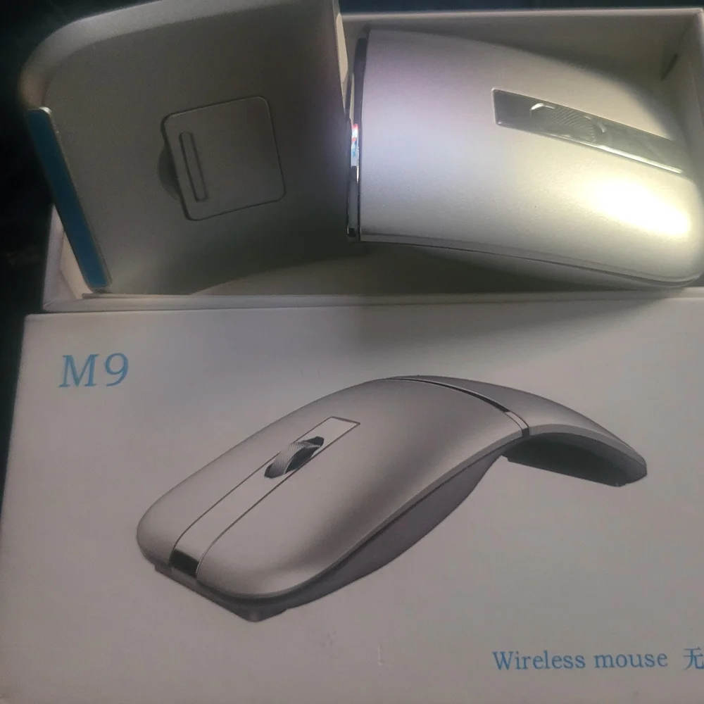 Silver Wireless Mouse